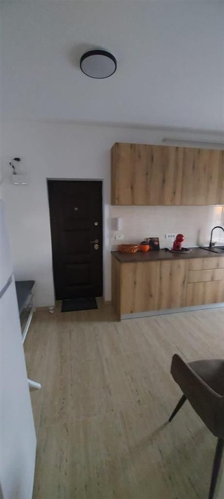 1 camera parter loc de parcare BLOC NOU-Benzinaria ESSO - Poză 13