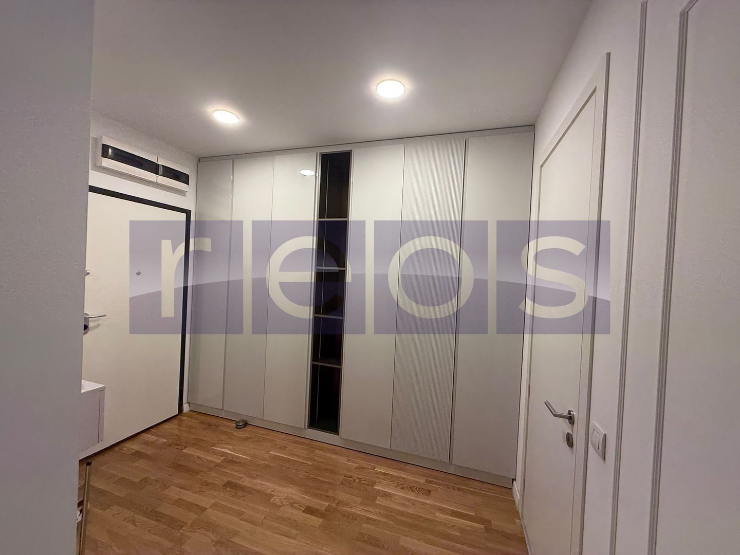 INCHIRIERE 3 CAMERE MOBILAT-UTILAT LUX | LOC PARCARE | COMPLEX LUXURIA - Poză 9