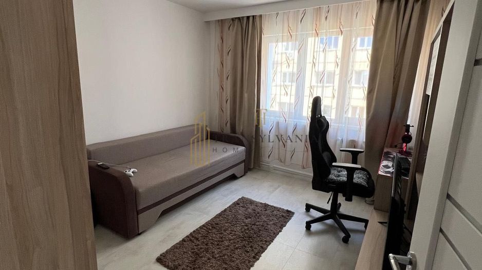 🏡Apartament 3 camere, decomandat, 70 mpu, Zona Iezer-Vasile Aaron - Poză 3