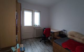 Apartament 4 camere decomandate | 2 bai | 2 balcoane | 77 mp | Cetate - Poză 8