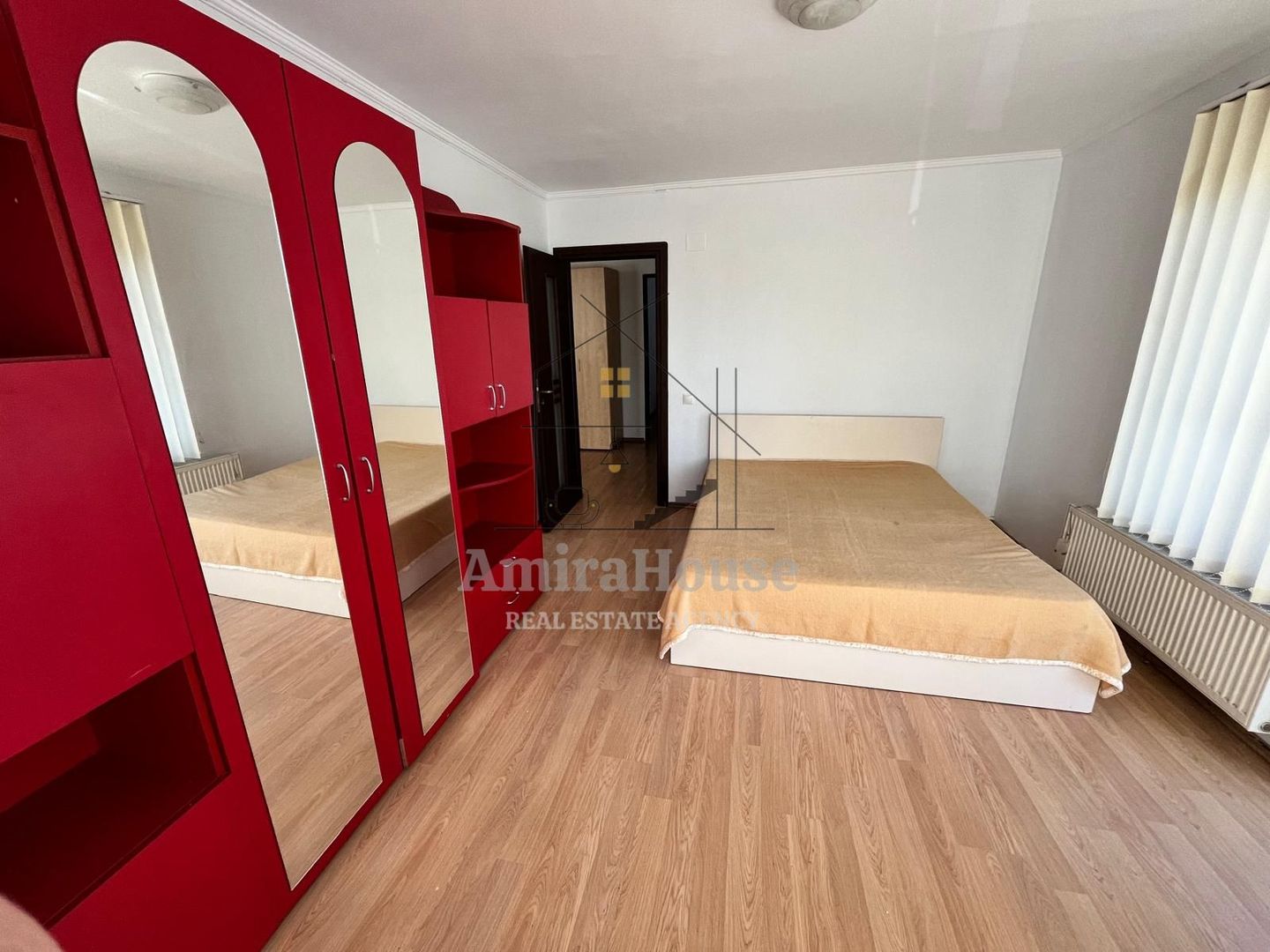 Apartament 3 camere cu terasa de 24 mp, parcare, imobil tip vila, Buna Ziua - Poză 5