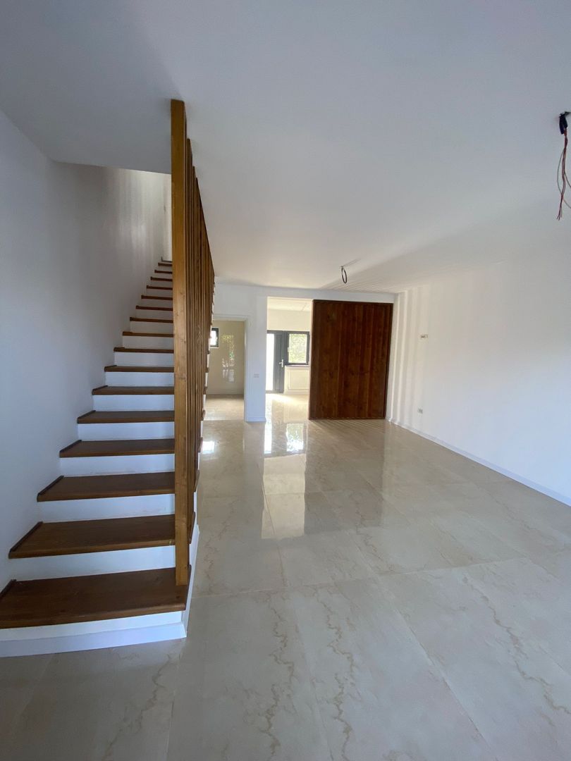 Duplex de vânzare  110 MP  An. 2023  in Com Lumina  Constanta - Poză 6