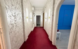 SPATIU 140 MP | 7 CAMERE | PARTER INALT | IDEAL ACTIVITATI COMERCIALE - Poză 2