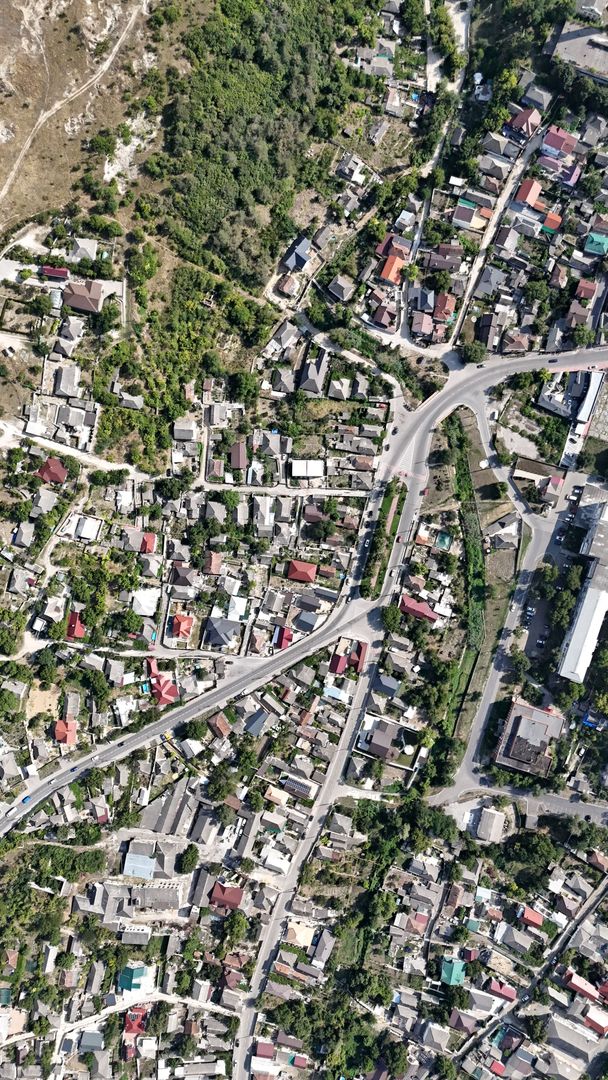 🏡 Teren pentru construcții în centrul orașului Orhei – Strada Eliberării 90 - Poză 5