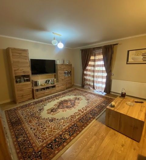 Duplex cu piscina Dumbravita Zona PADURE - Poză 2