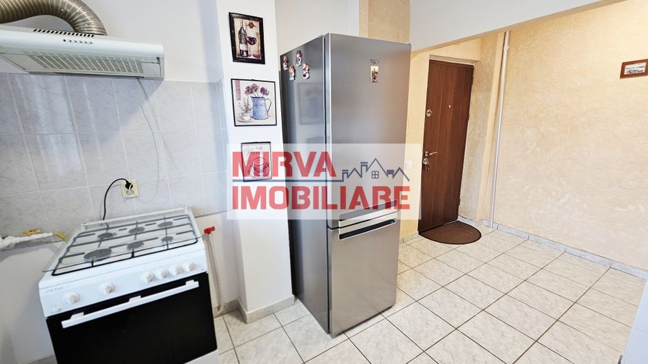Apartament 3 camere, mobilat și parțial utilat, grad seismic 1, Nord - Poză 5
