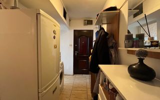 Centrală proprie, lângă Spital și acces rapid la transportul in comun - Poză 9