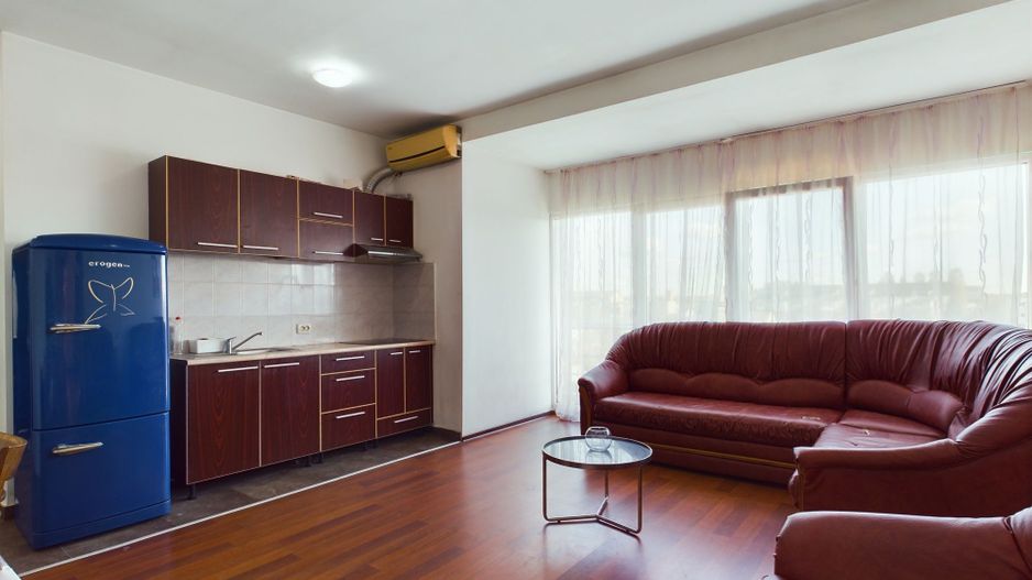 Apartament trei camere Aradului - Poză 2