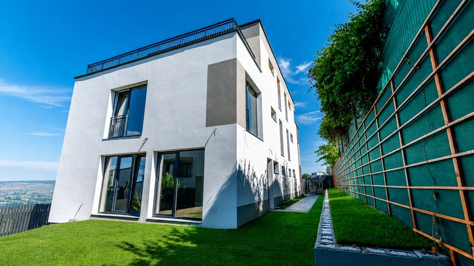 0% comision Case noi, 5 camere, garaj dublu, materiale calite-Borhanci - Poză 2