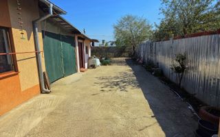 Casă 4 camere, 685 mp teren, renovată 2011 – Mănești, Zalhanaua - Poză 2