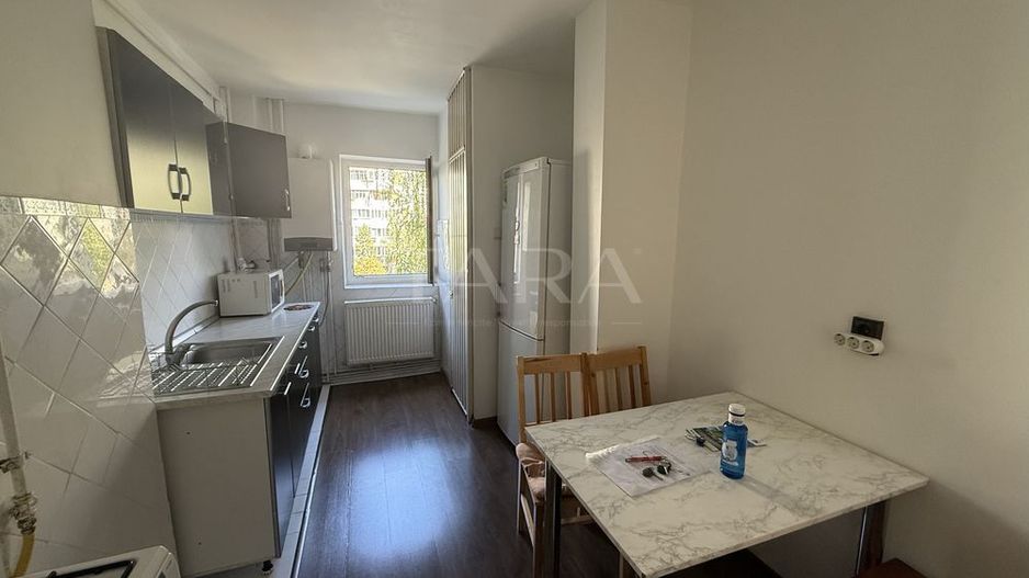 Apartament decomandat, 2 balcoane, zona USAMV. - Poză 1