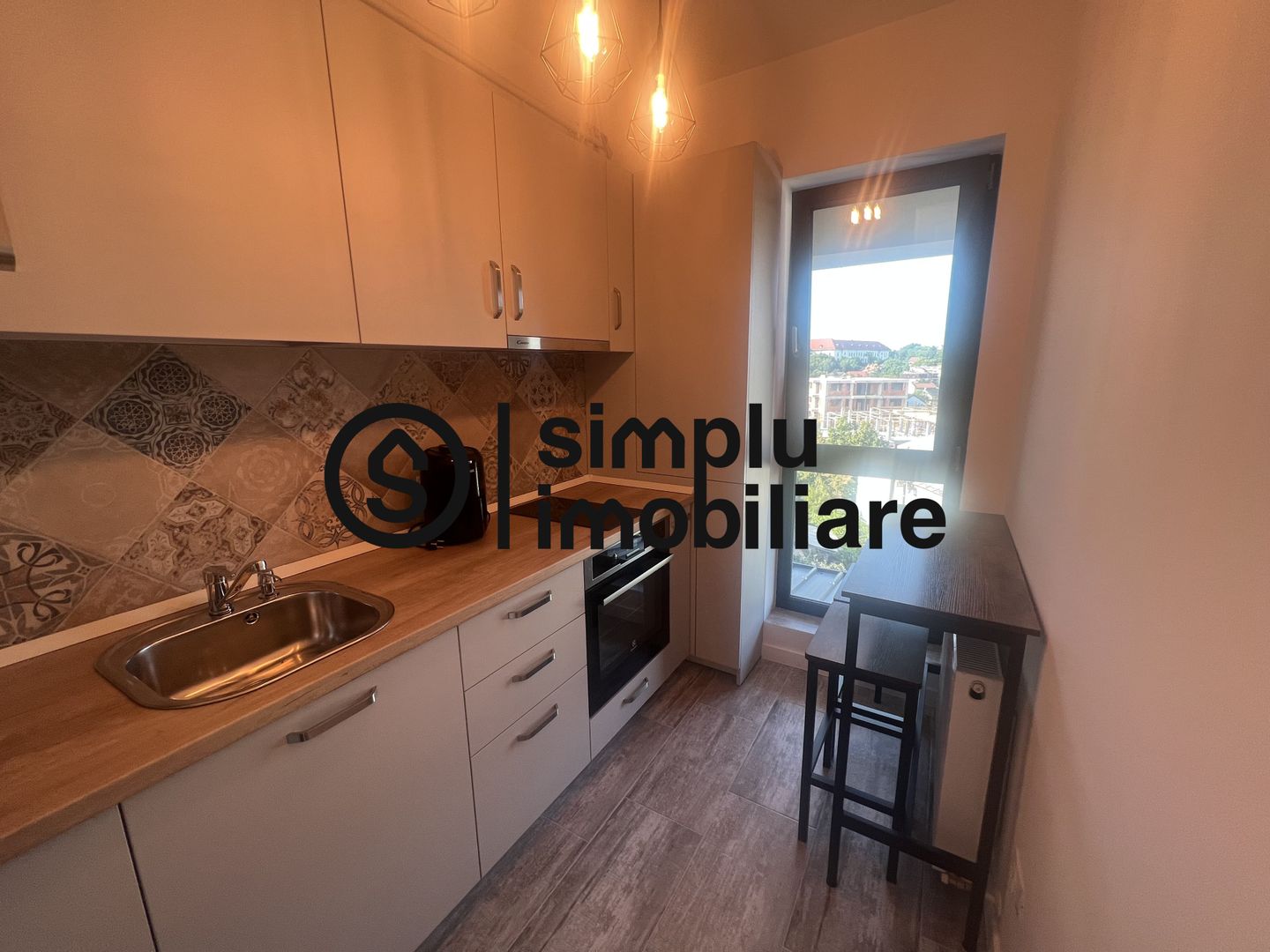 Garsoniera transformata in 2 Camere LUX Zona Stadionului Ion Oblemenco - Poză 7