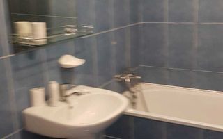 Închiriez apartament 2 camere, Decebal, spațios - Poză 6