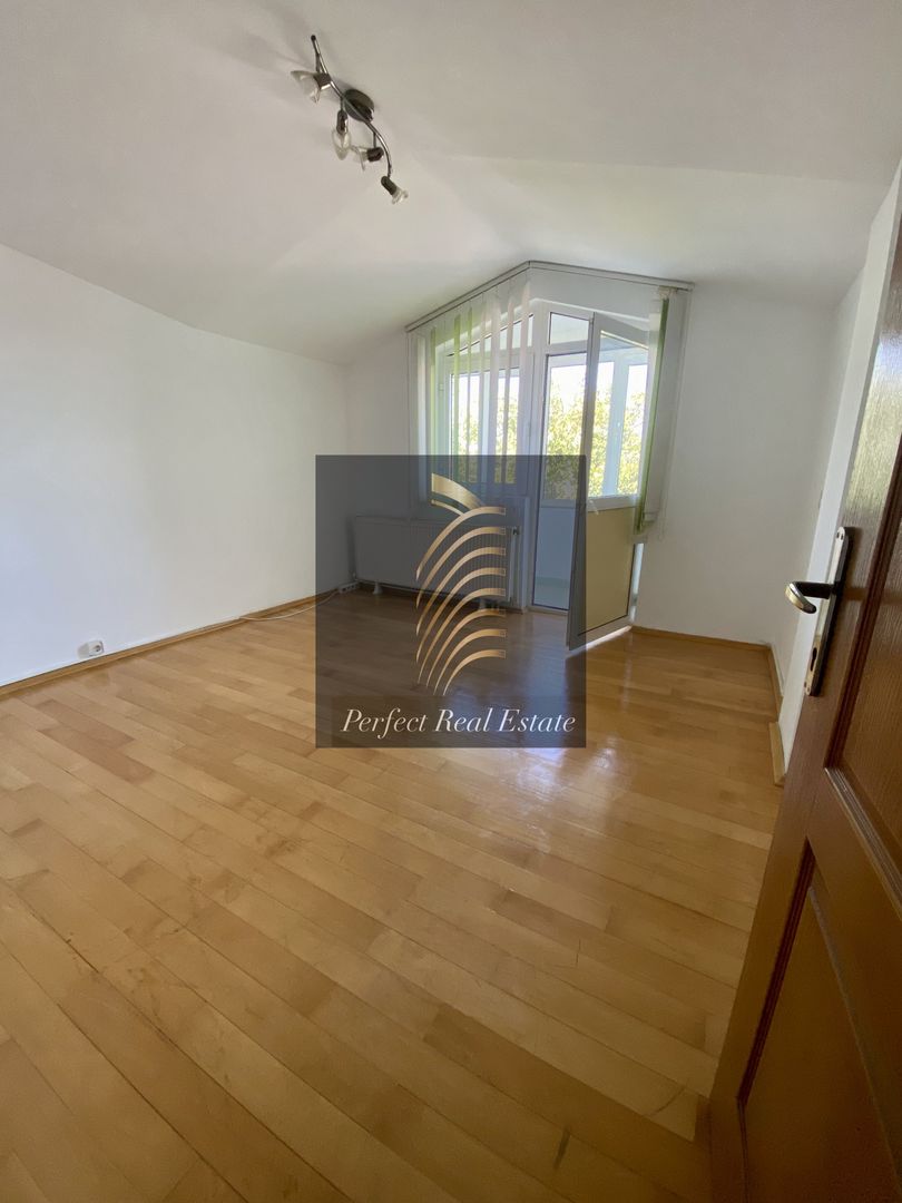 Casa/vila 6 camere in zona Coiciu - Poză 7