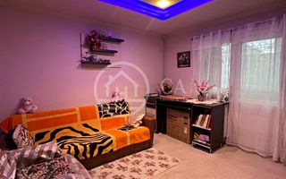 Apartament de vanzare cu 4 camere in zona Nufarul, Oradea - Poză 9