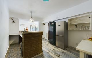 Spațiu comercial cu multiple destinații pe Martirilor - Poză 5