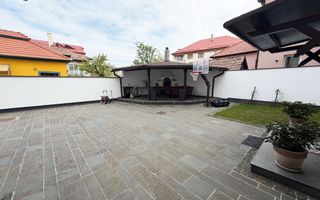 Casa, 6 camere, ultrafinisata, lux, curte, garaj, Andrei Muresanu - Poză 14