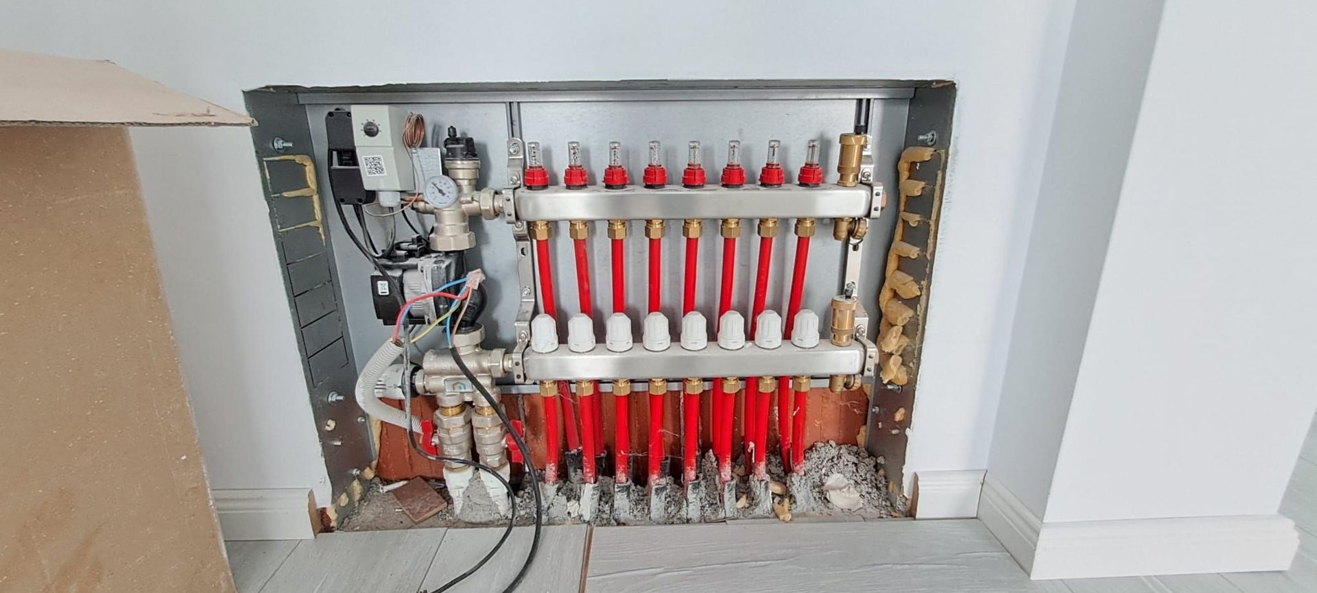Dragomiresti Deal, Bujorului, P+1Et+Pod, casa finalizata, mutare rapid - Poză 12