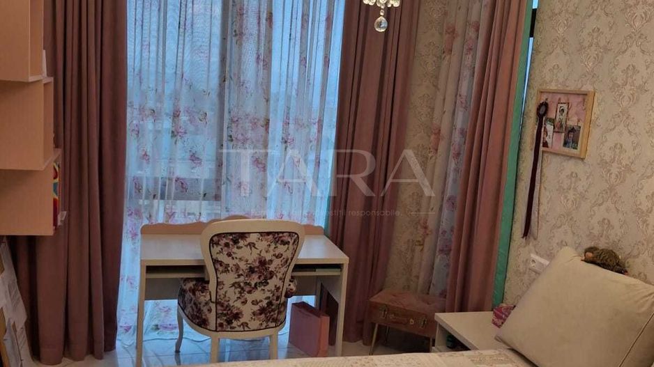 Apartament 3 camere, balcon, logie, 76mp, mobilat, utilat, parcare. - Poză 4