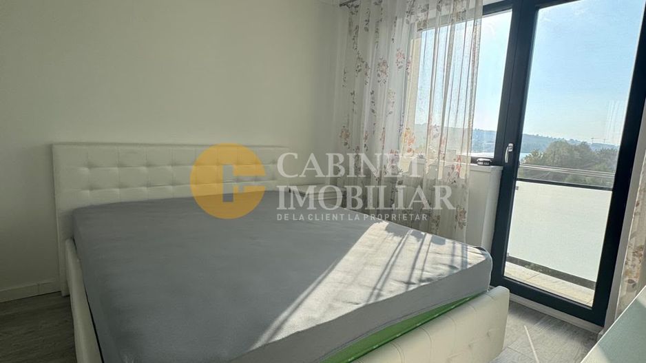 2 CAMERE DECOMANDAT--ETAJ 3--VEDERE LA LAC-- REDIU - Poză 3