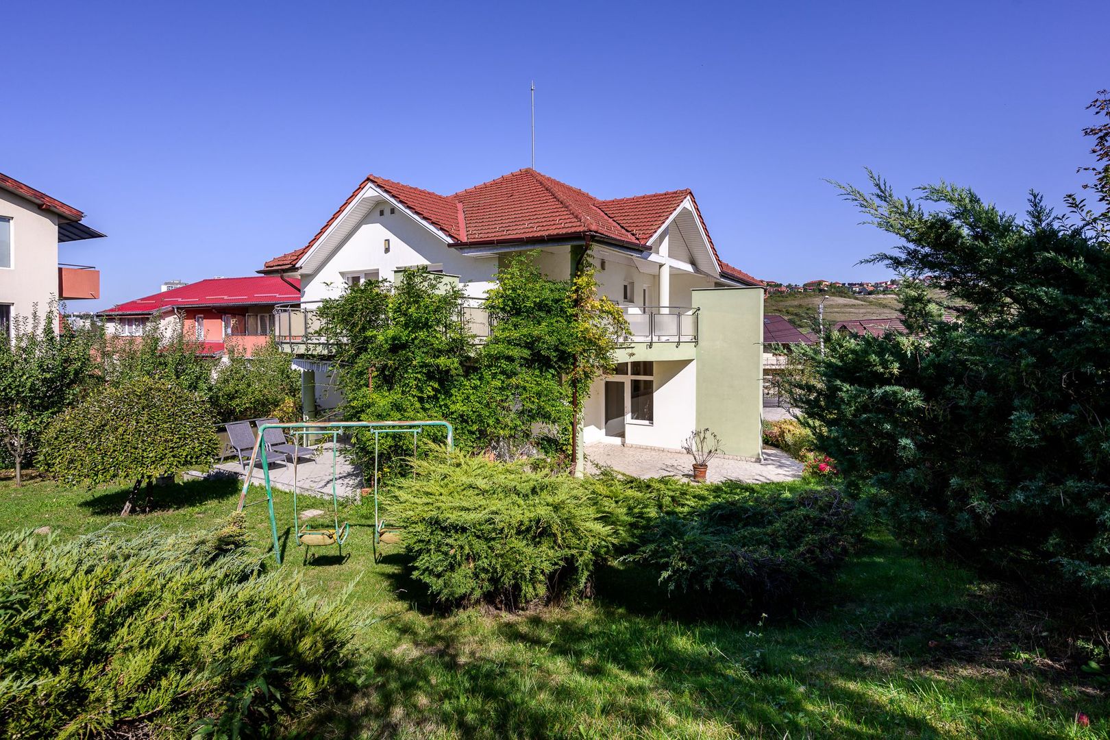 CASA Individuala ELEGANTA 280MP Teren 2150MP CAMPULUI - Poză 3