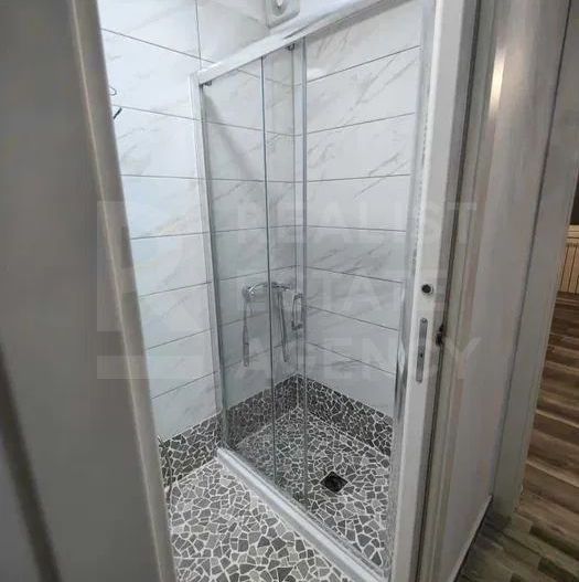 Vânzare, garsonieră renovată, Str. Lăcrămioarei - Poză 5