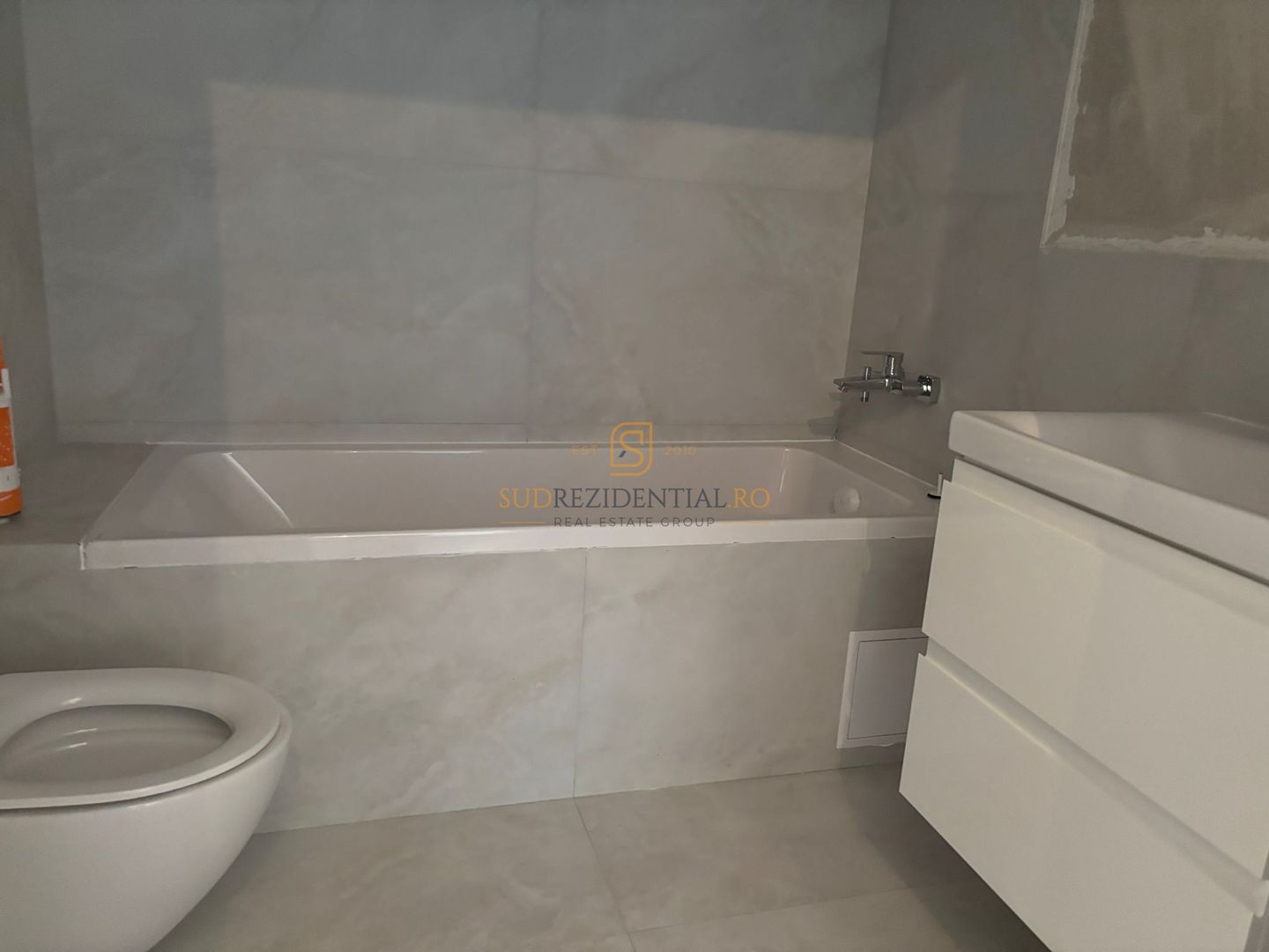 Apartament modern cu 2 camere, The Grand Kristal Residence, rond Metro - Poză 10