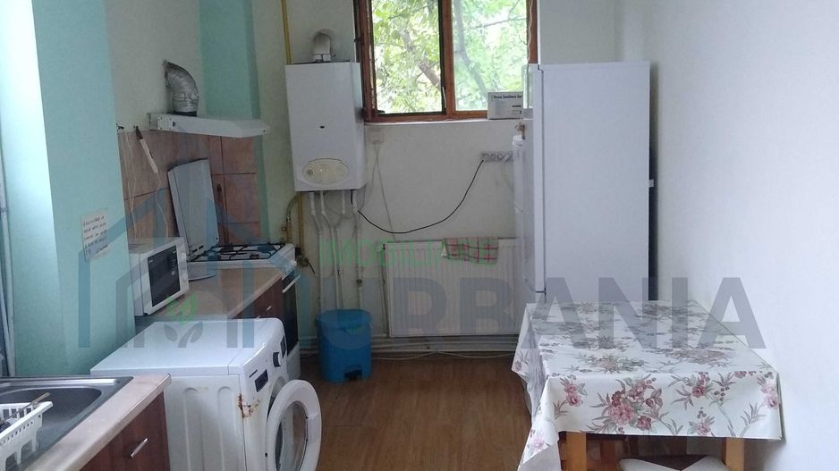 Cameră cu baie proprie în vilă, cartier Bucium, Iași - Poză 4