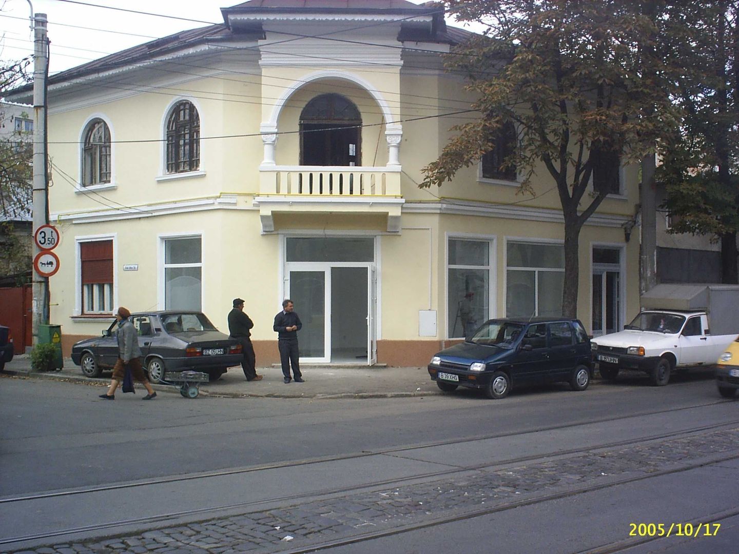 Maica Domnului, Ghica Tei, central, ideal - Poză 1