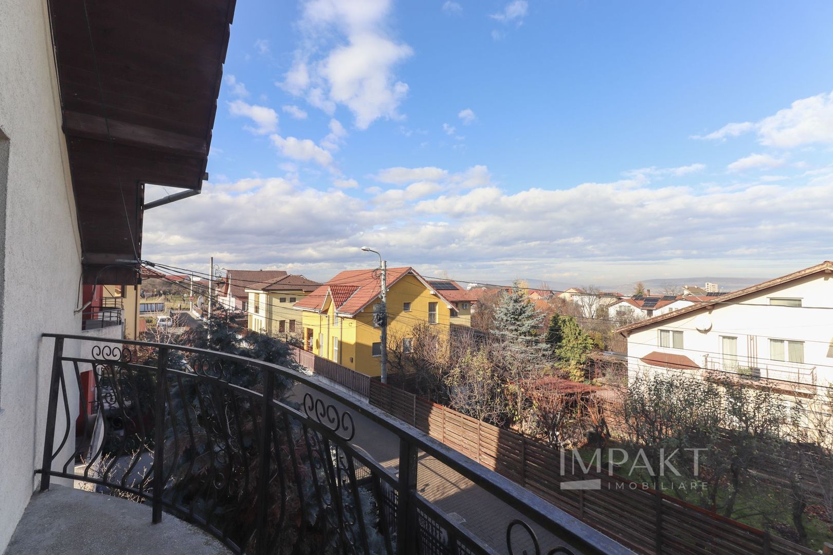 Vila moderna in Europa, curte spatioasa cu garaj! - Poză 21