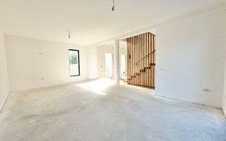 Duplex-uri cu 4 camere, 3 bai si perete coumn dublu in Chisoda, la asfalt. - Poză 1