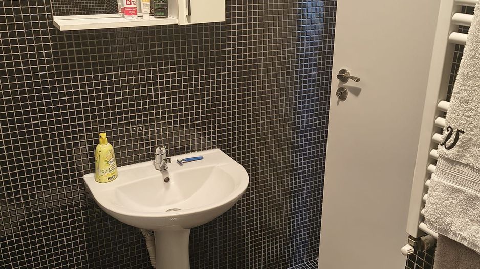 Garsoniera Berceni - Leonida - loc parcare, centrala proprie! - Poză 9