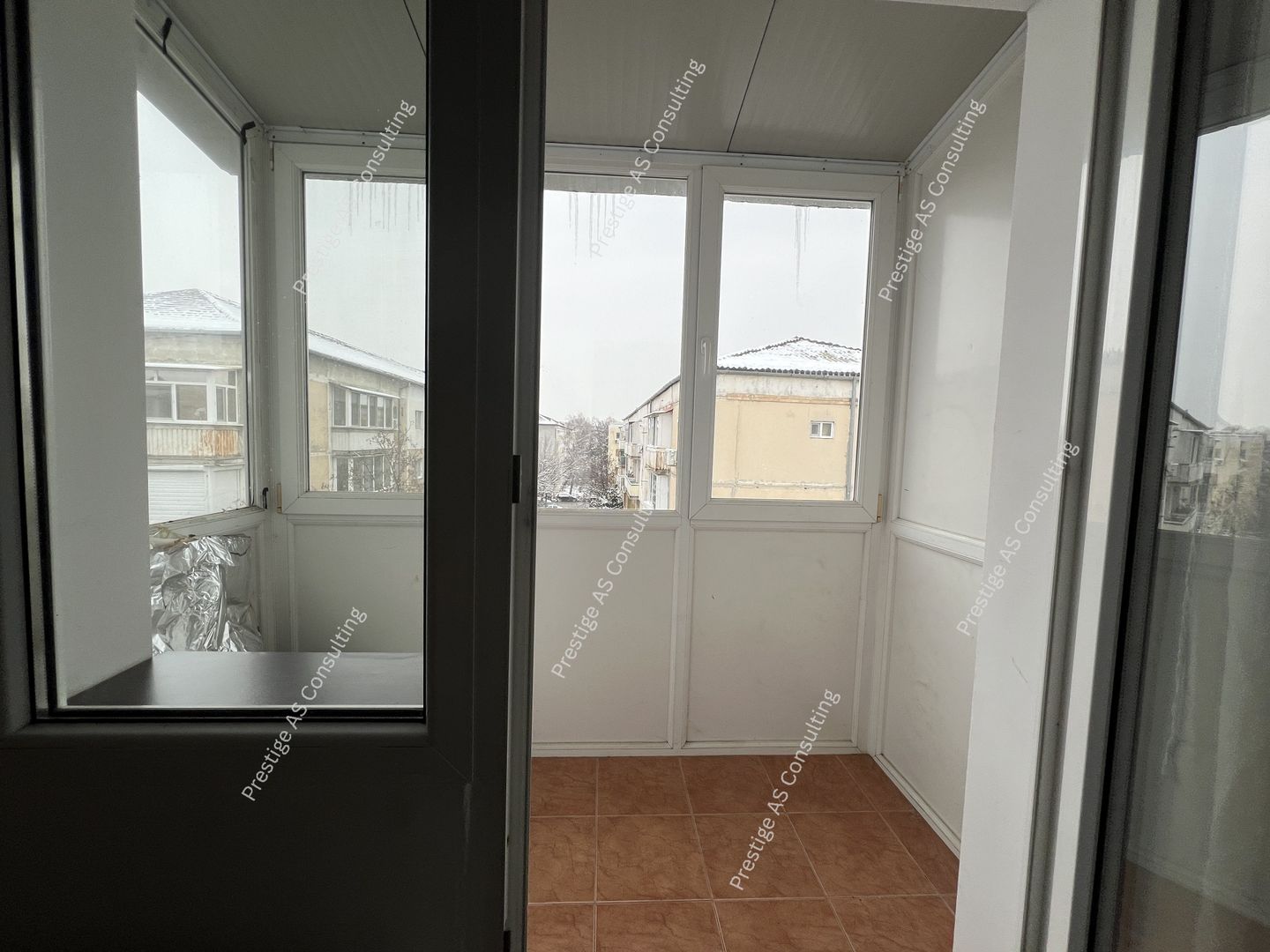 Apartament Decomandat 3 Camere | Etaj 4 | Complexul studentesc-OMW - Poză 10