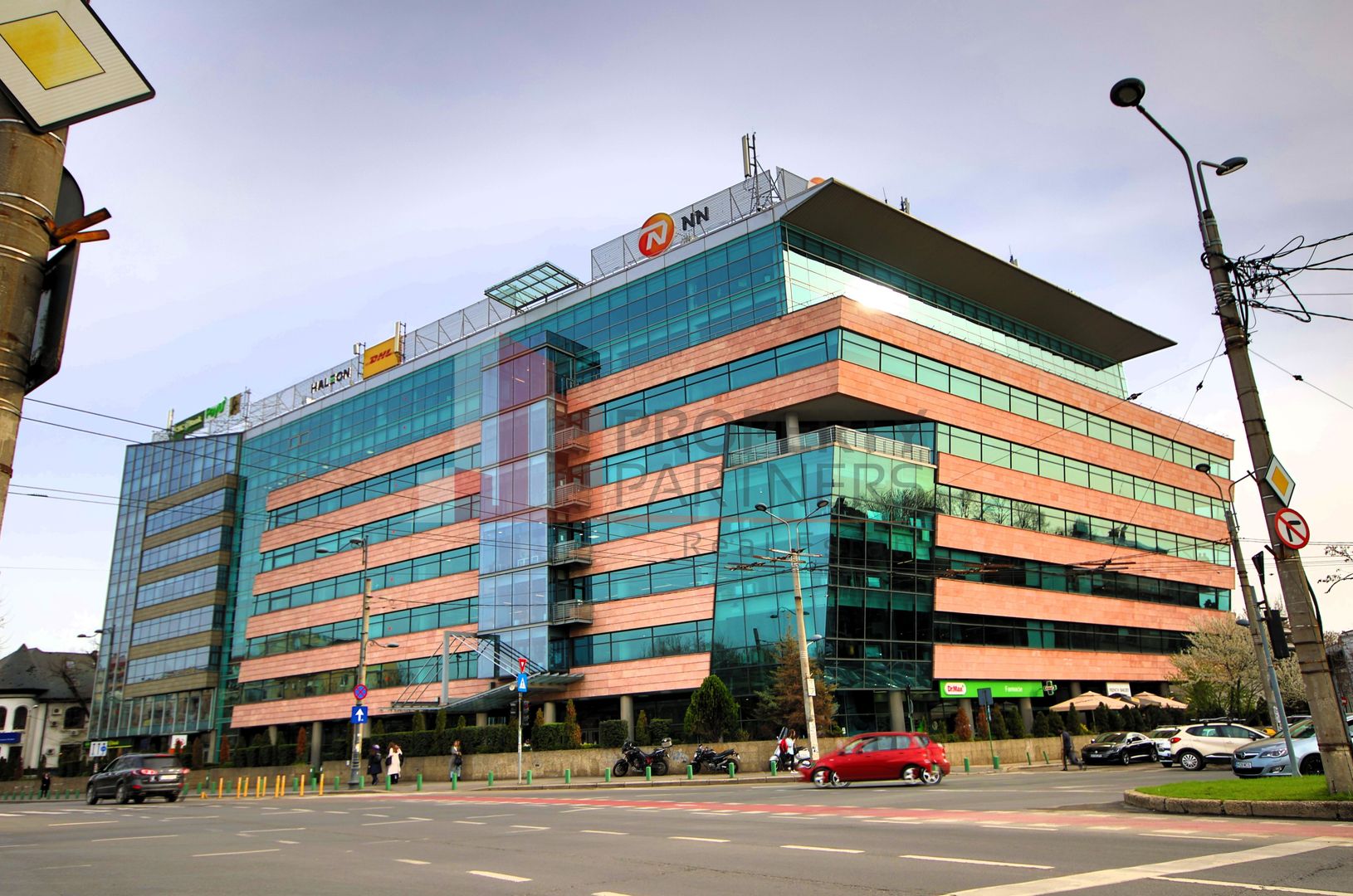 Spatiu modern pentru birouri - 1,657.82 mp - Metrou Eroilor (M1, M3 & M5) - Poză 1