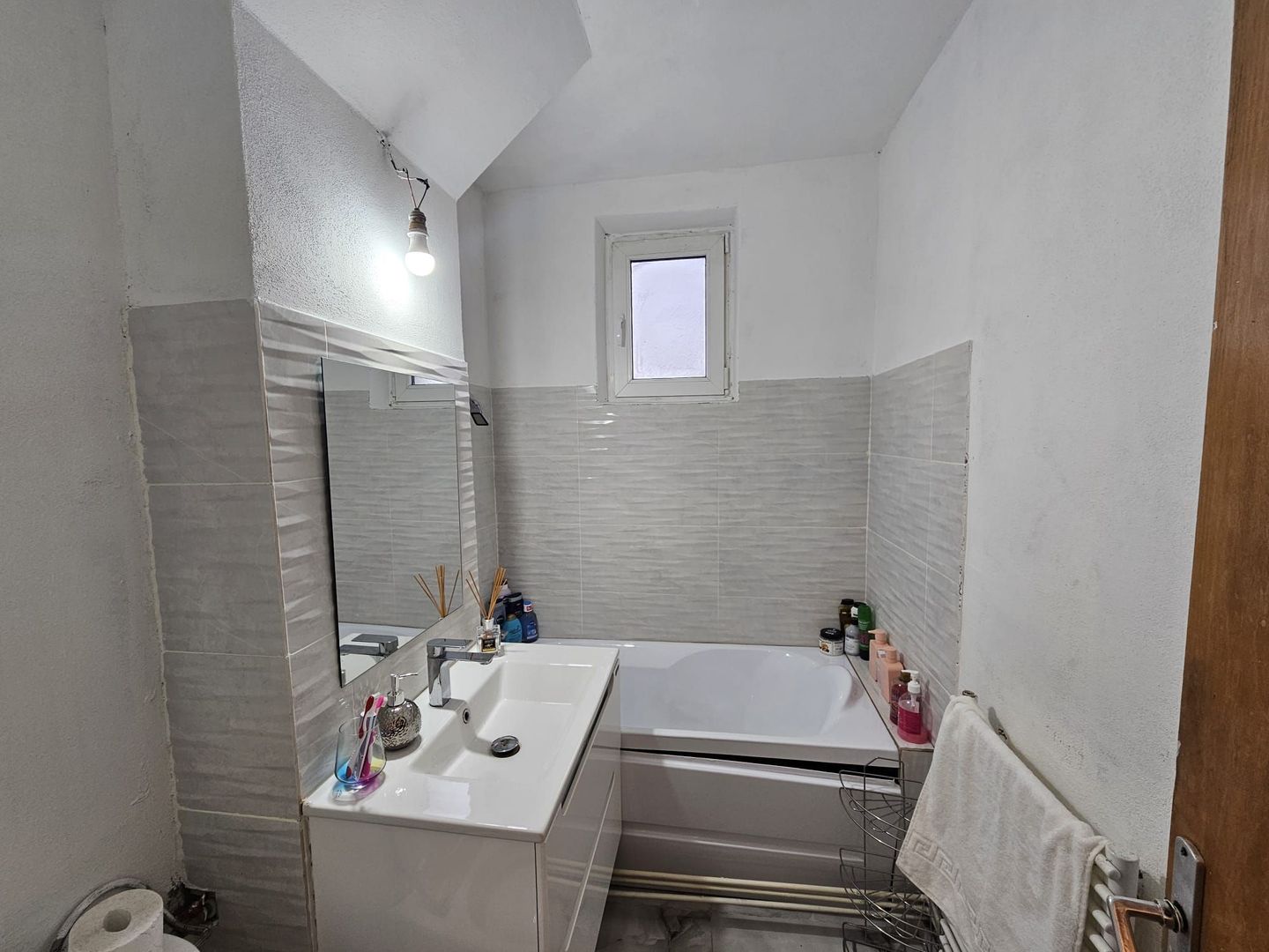 Apartament 3 camere, confort 1,  zona Craiovei – liceul Odobescu - Poză 20