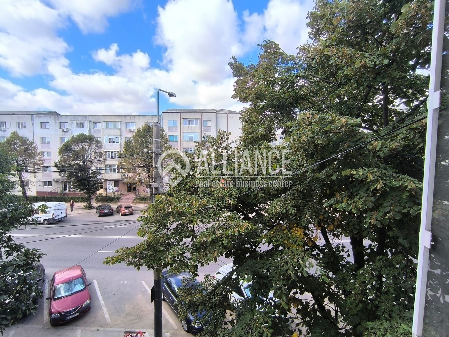 INEL 2 EDEN(cod03) - 2 Camere cu vedere stradala ! - Poză 1