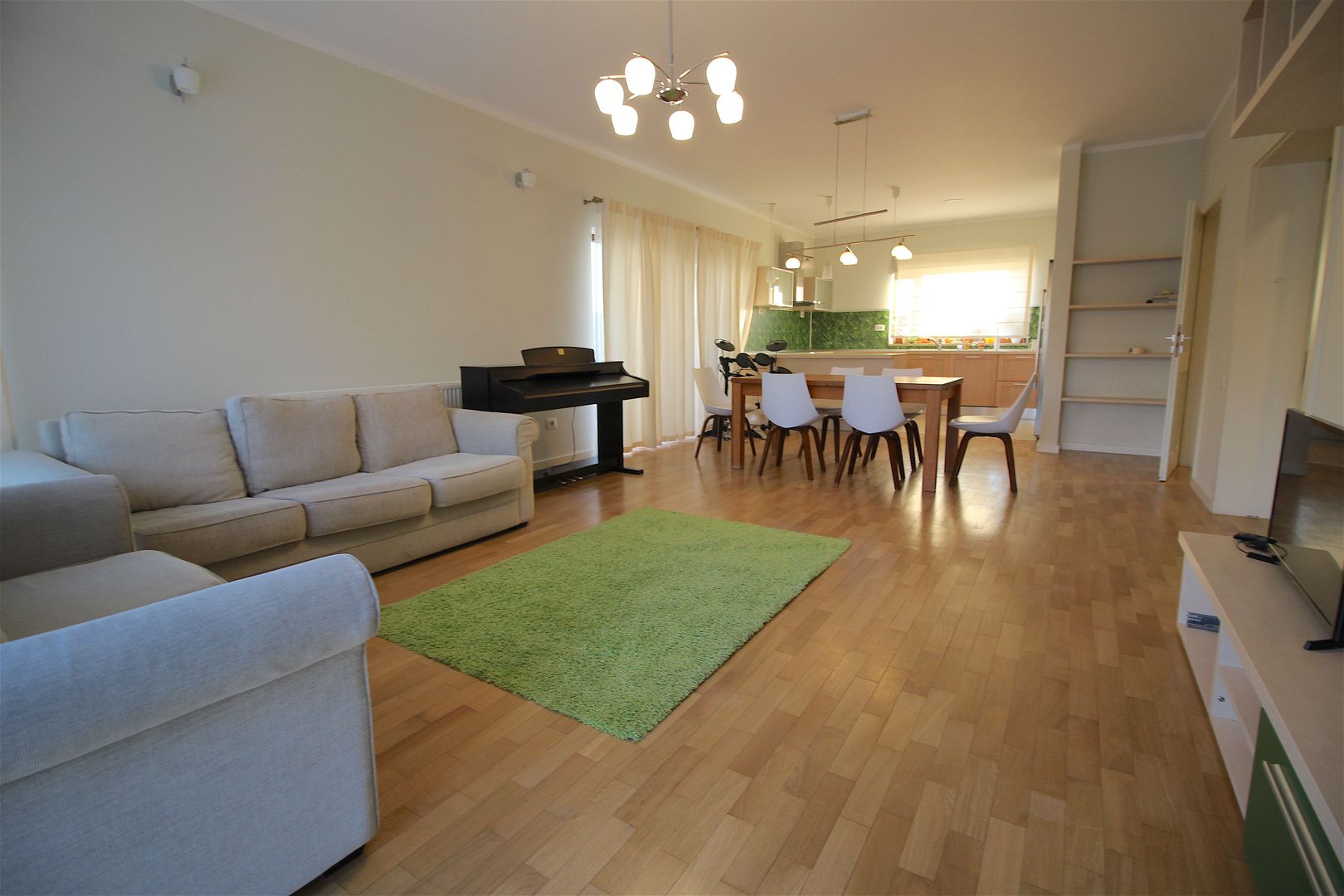 VILA DE INCHIRIAT - ZONA CALEA ARADULUI - Poză 16