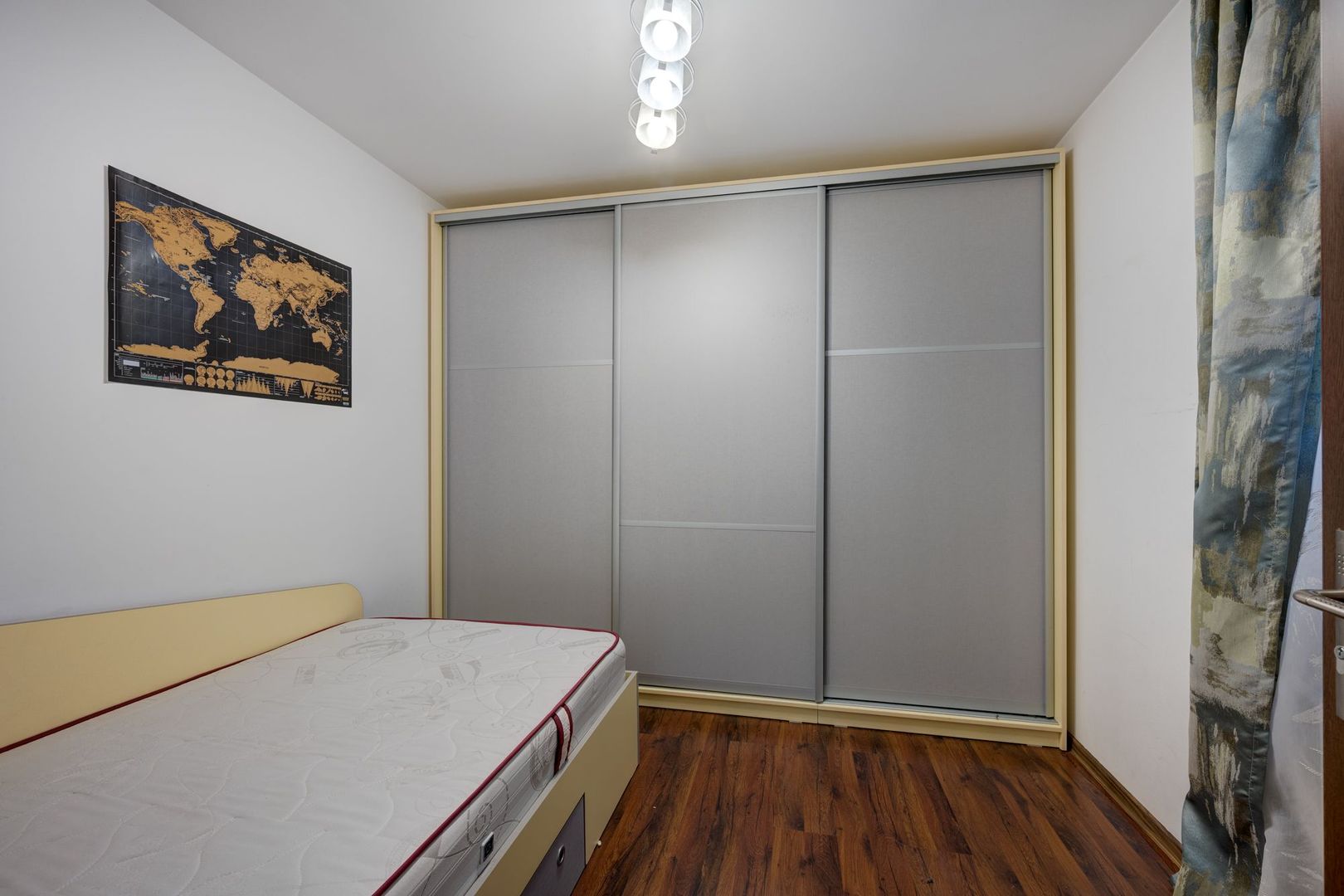 2 Apartamente  in Vila 5 Cam Metrou Basarab Gara de Nord - Poză 19