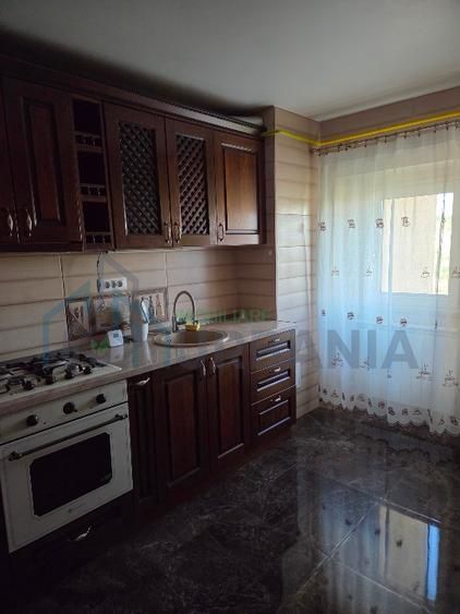 Apartament 3 camere de vânzare, Pod Nicolina, Iași – mobilat, renovat - Poză 4