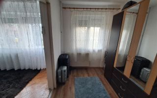 2 cam Cetatii-Gh Lazar parter centrala proprie - Poză 1