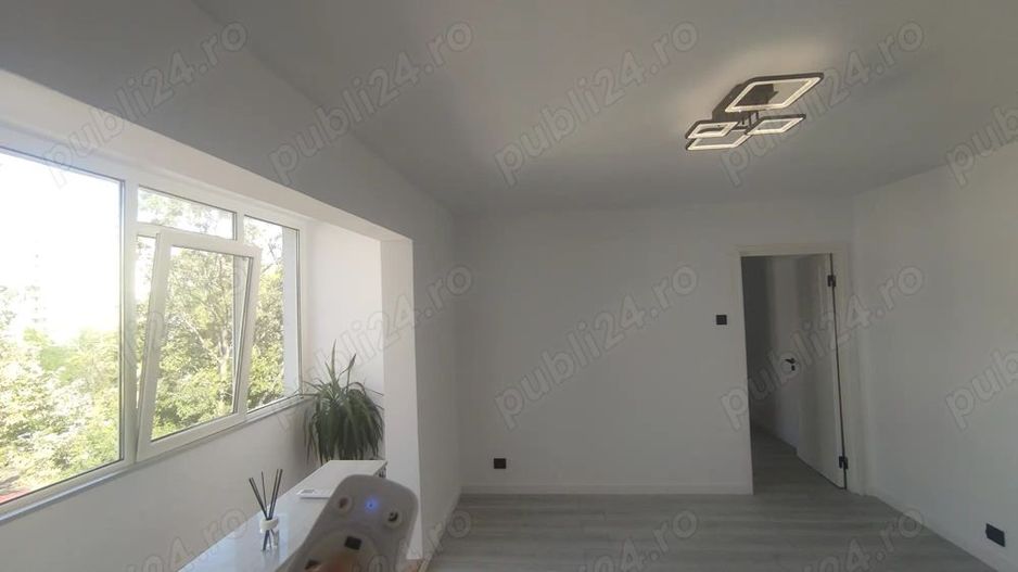 Vanzare apartament 3 camere Titan-Postavarului. RENOVAT TOTAL - Poză 1