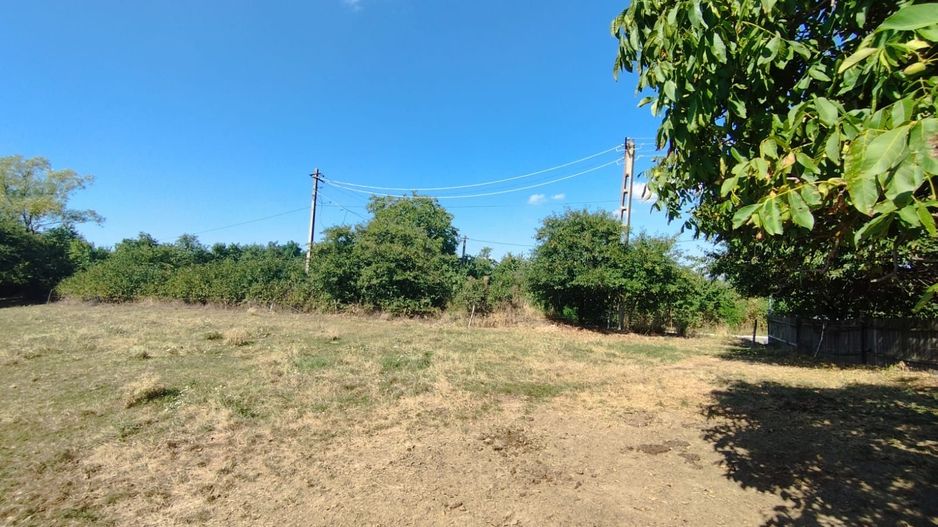 Teren intravilan | Mănăstioara – Siret | 2.200 mp - Poză 1