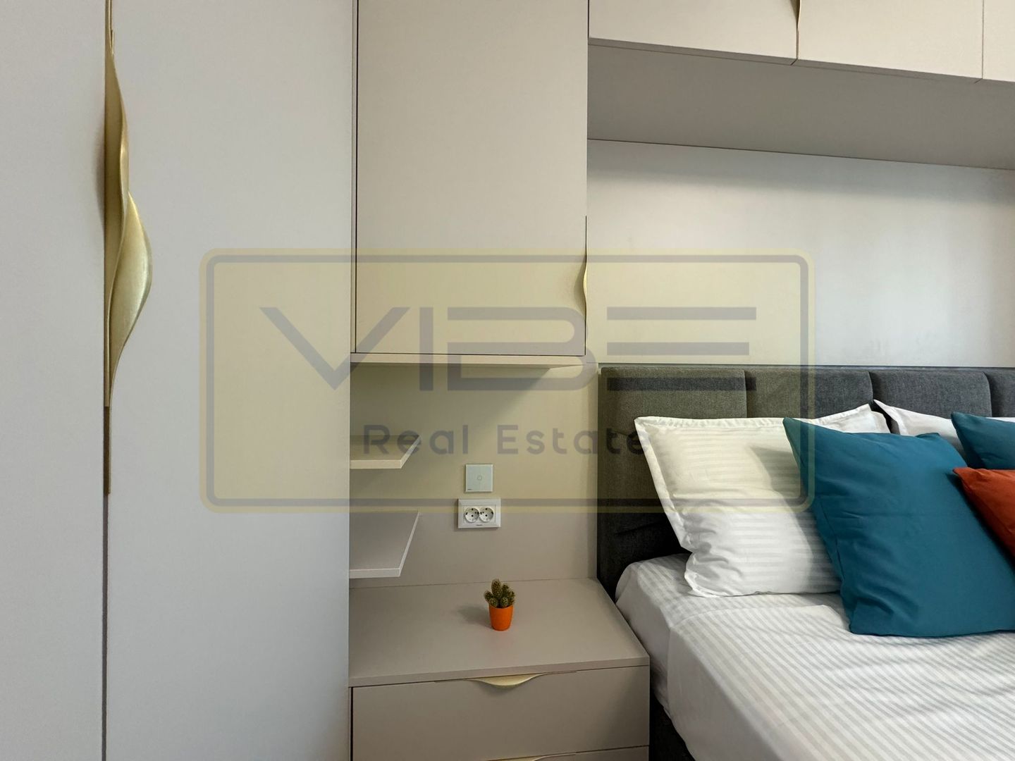 Apartament NOU 2 camere Copou + parcare Royal Town - Poză 10