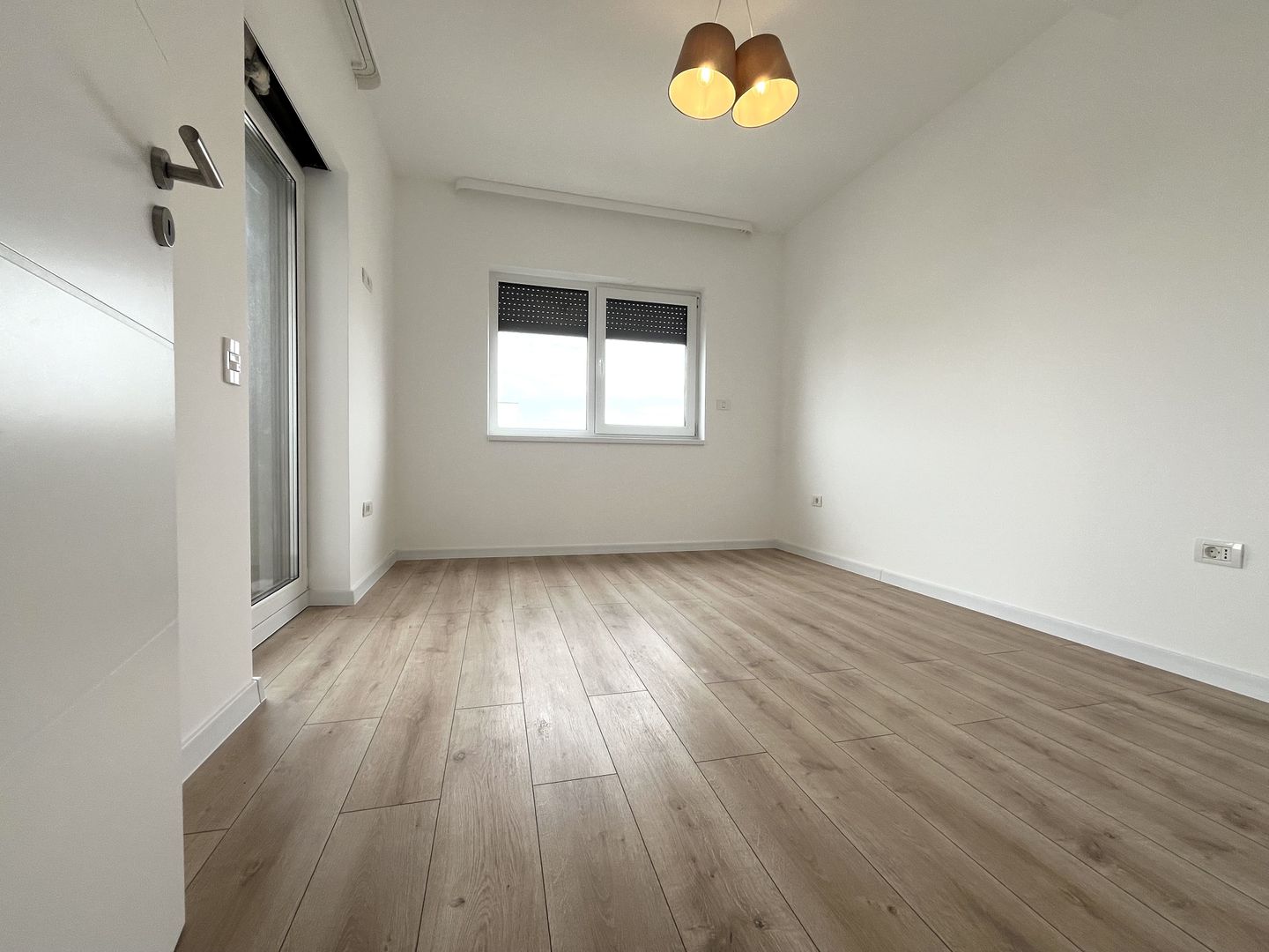 Penthouse cu 3 camere, terasă acoperita 43 mp, Dumbrăvița – Kaufland - Poză 12