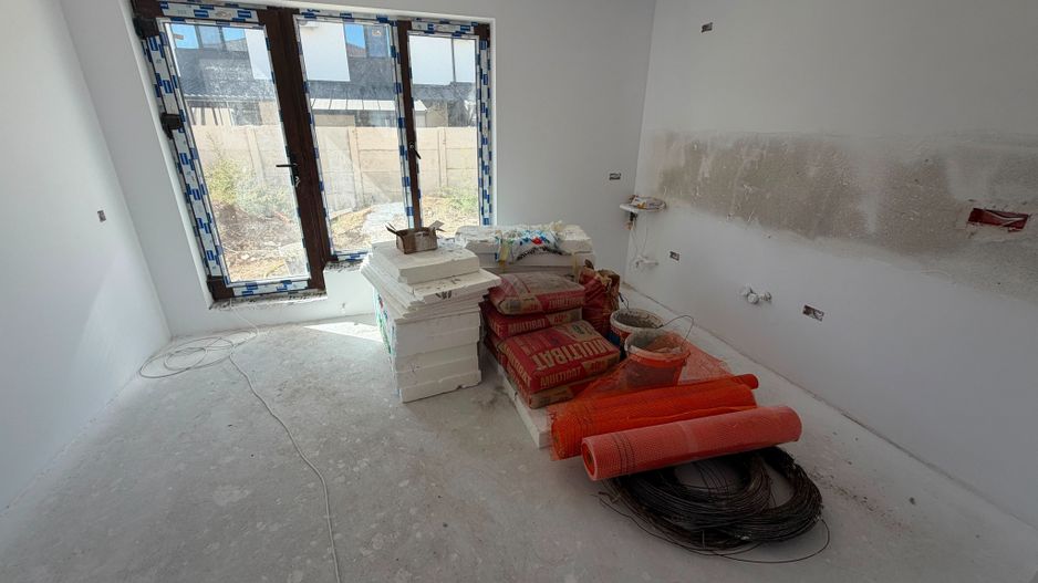 CASA DUPLEX, TOATE UTILITATILE, STRADA ASFALTATA, COMISION 0% - Poză 4