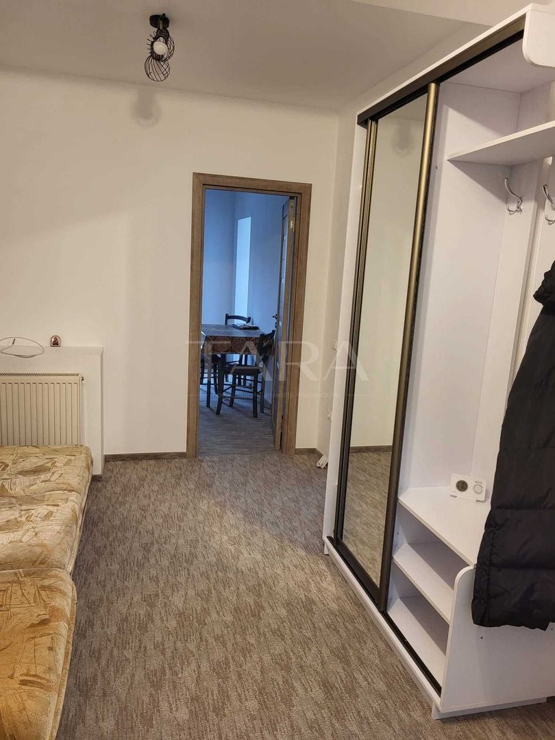 Apartament 3 camere decomandate cu parcare inclusă în Florești. - Poză 2