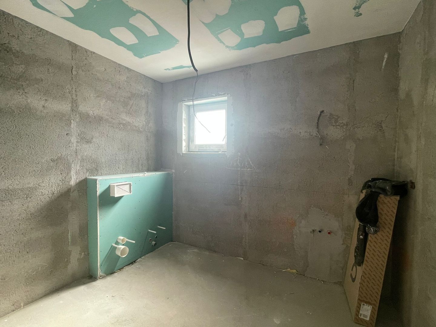 Duplex despartit prin camera tehnica- 5 camere- Mosnita Noua - Poză 14