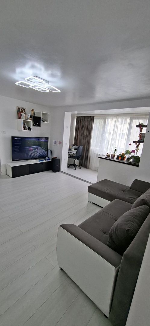 Apartament 3 camere | Obor | Renovat complet | Mobilat & utilat** - Poză 2