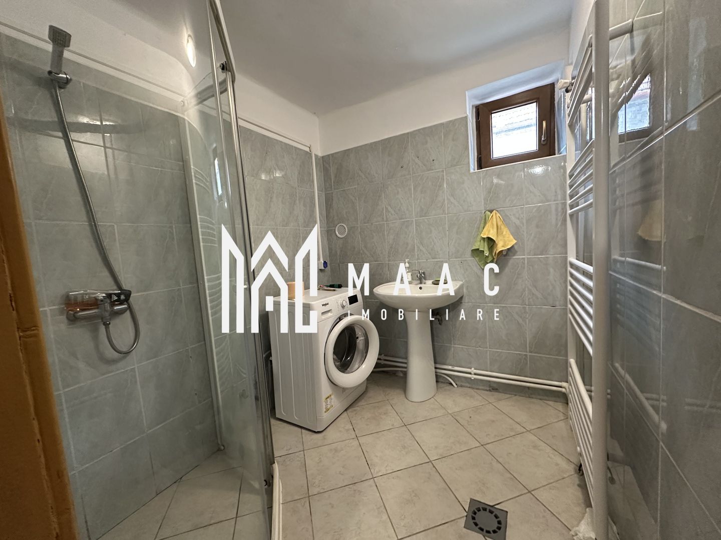 Casă tip duplex | 200 mp utili | 3 niveluri | Zona Trei Stejari - Poză 11