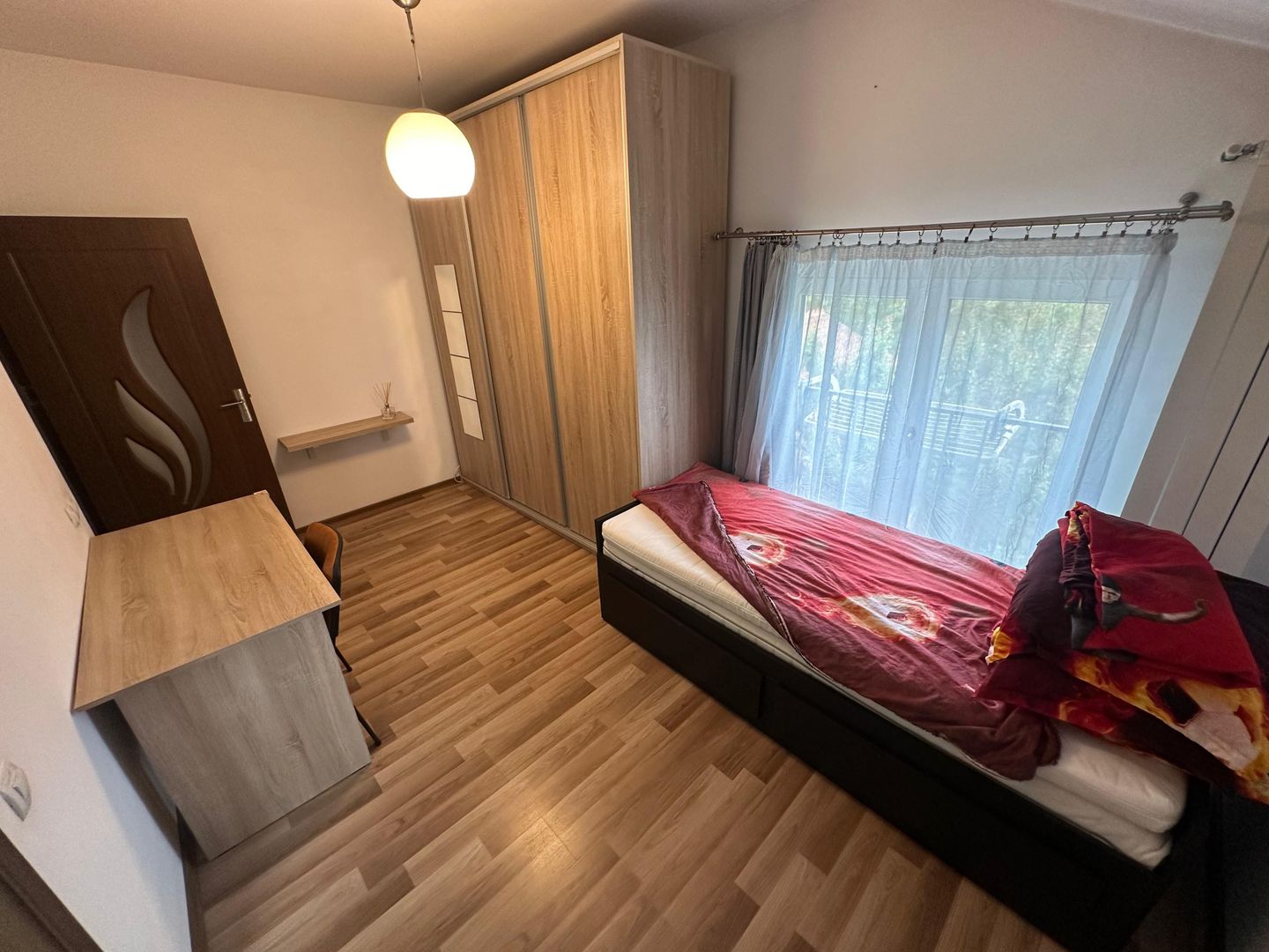 De vanzare! Apartament frumos și spatios in Zorilor - Poză 6